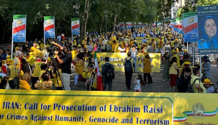 Thousands Rally at the UN, Voice Support for Iran Uprising
